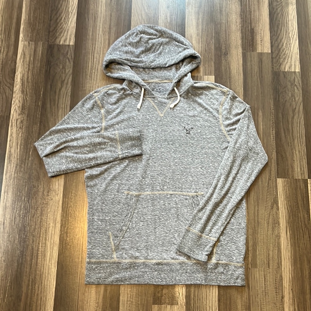 American Eagle Outfitters mens pullover